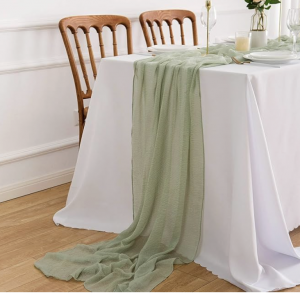 green table runner